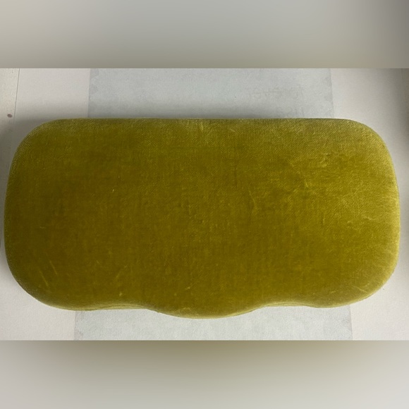 BLACK GUCCI SUN GLASSES - Picture 4 of 6